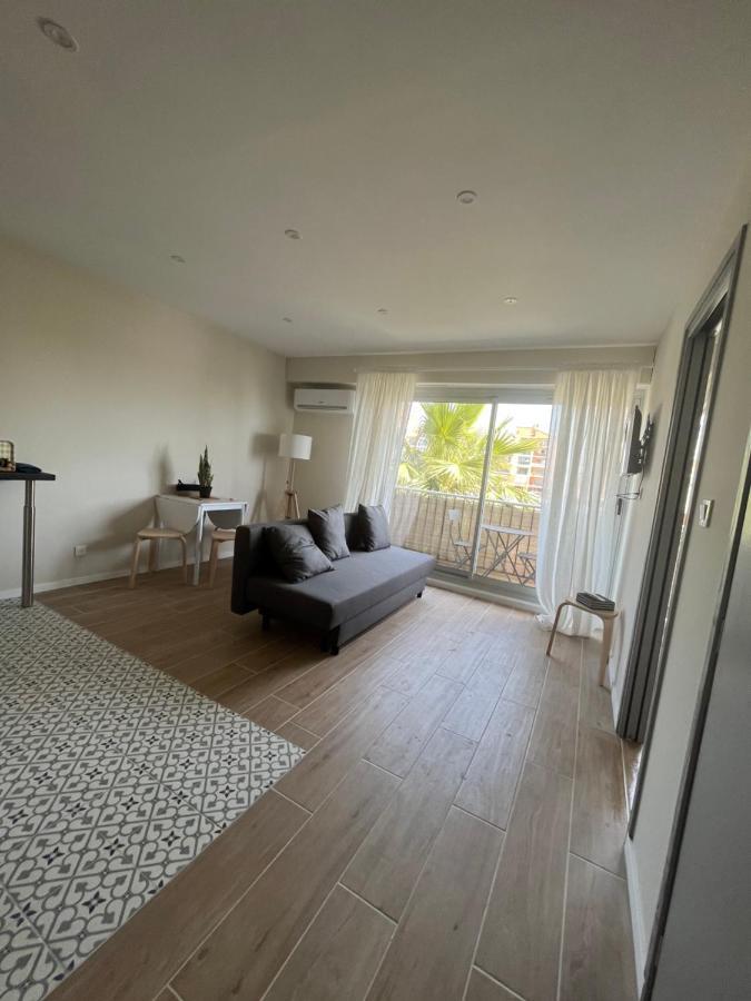 Casa Luzoa Appartement Hyères Buitenkant foto